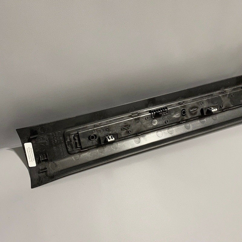 HK83-21065-A
HK83-21065-A TESLA MODEL X FRONT LEFT DRIVER DOOR SILL 1035985-00-G 2016 2017 2018 2019 OEM