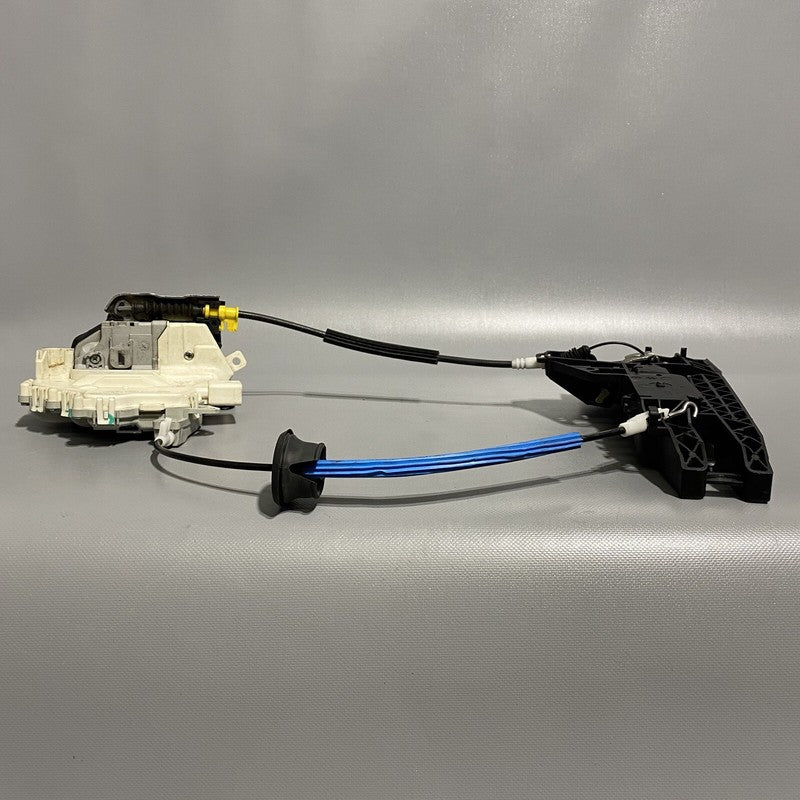 8j1837015d AUDI A6 A7 Q7 DOOR LATCH LOCK LEFT DRIVER FRONT 8J1837015D 2017 2018 OEM