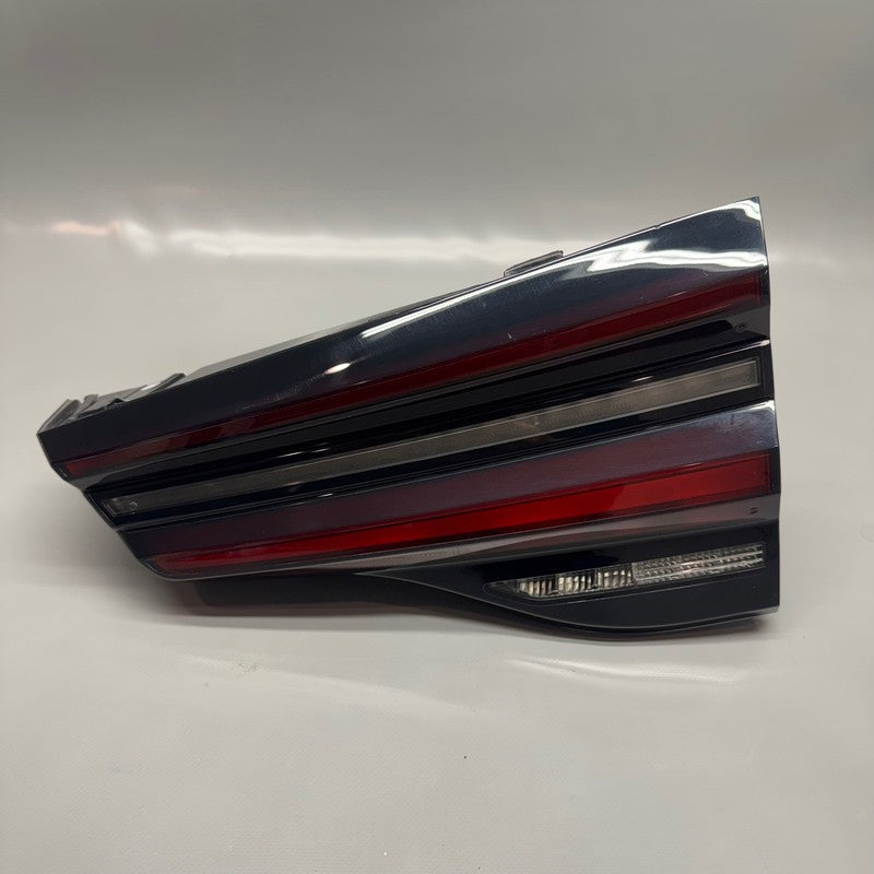 BMW X3 TAIL LIGHT INNER RIGHT PASSENGER 2022 2023 2024 LED OEM H494630