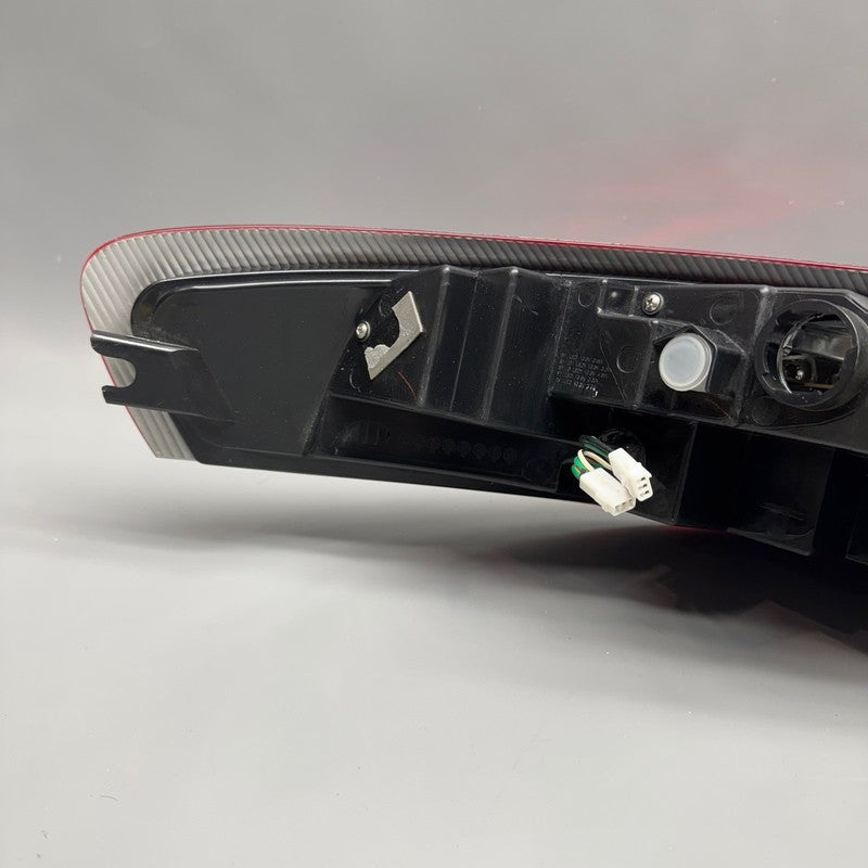 PORSCHE 911 CARRERA 996 TAIL LIGHT RIGHT PASSENGER LED 1998-2001 2002 