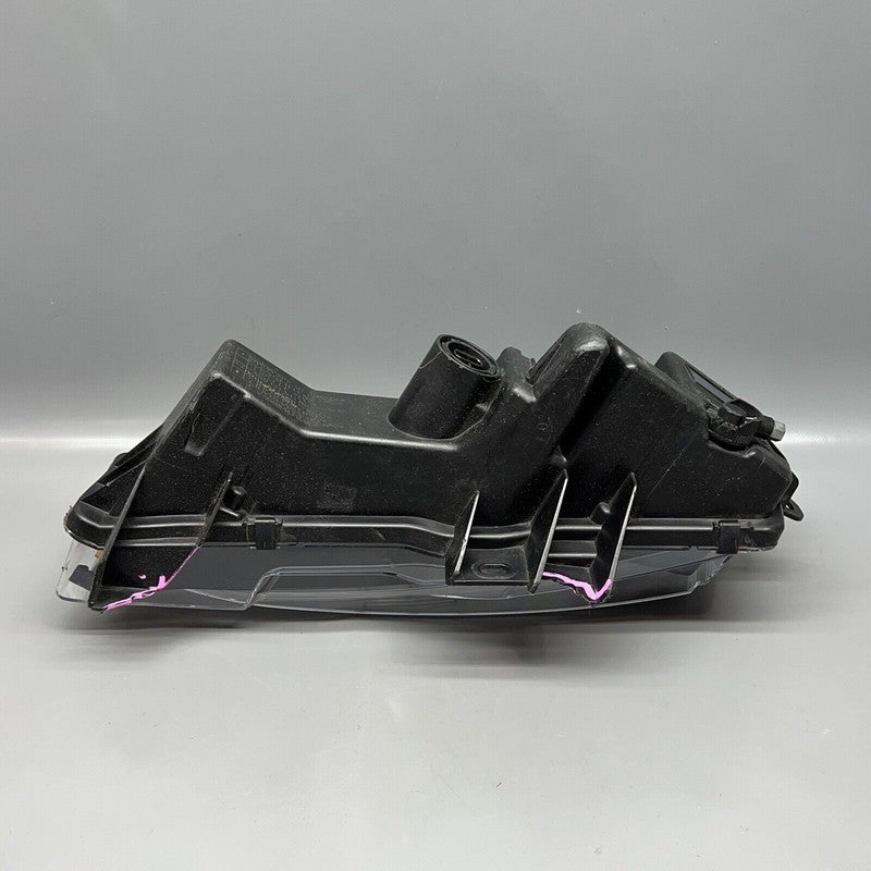 1077392-00-F TESLA MODEL 3 FOG LIGHT RIGHT PASSENGER 2017 2018 2019 2020 2021 2022 DAMAGED