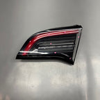 TESLA MODEL Y TAIL LIGHT RIGHT PASSENGER 2020 2021 2022 2023 2024 OEM