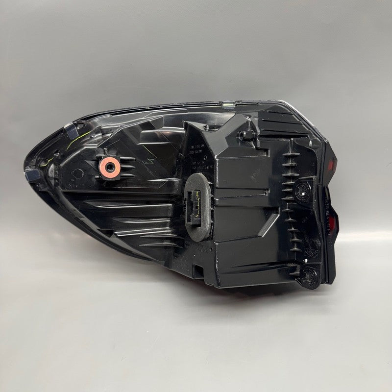 BMW X3 TAIL LIGHT RIGHT PASSENGER LED 2022 2023 2024 OEM 4946305007