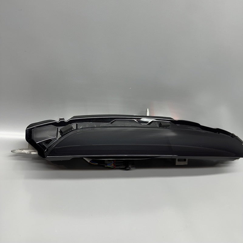 RANGE ROVER VOGUE TAIL LIGHT LEFT DRIVER 2023 2024 OEM