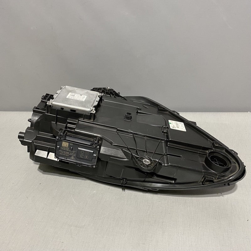 95B941010AR PORSCHE MACAN HEADLIGHT RIGHT PASSENGER FULL LED 95B941010AR 2019 2020 OEM