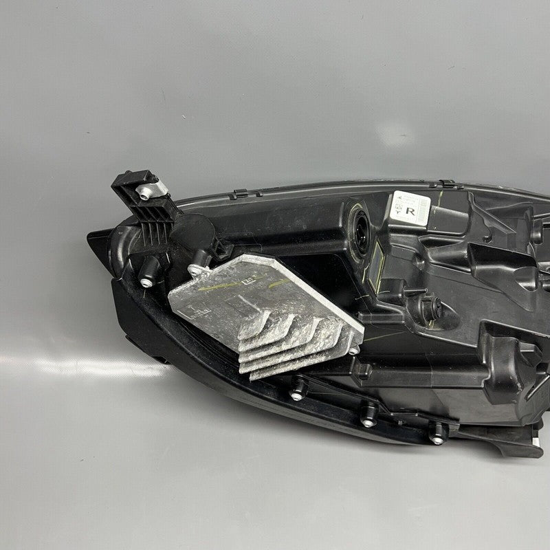 1077372-00-i TESLA MODEL 3 HEADLIGHT RIGHT PASSENGER 2017 2018 2019 2020 LED OEM 1077372-00-i