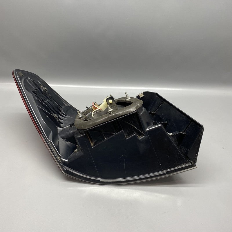 SUBARU LEGACY TAIL LIGHT RIGHT PASSENGER 2010 2011 2012 2013 2014 OEM