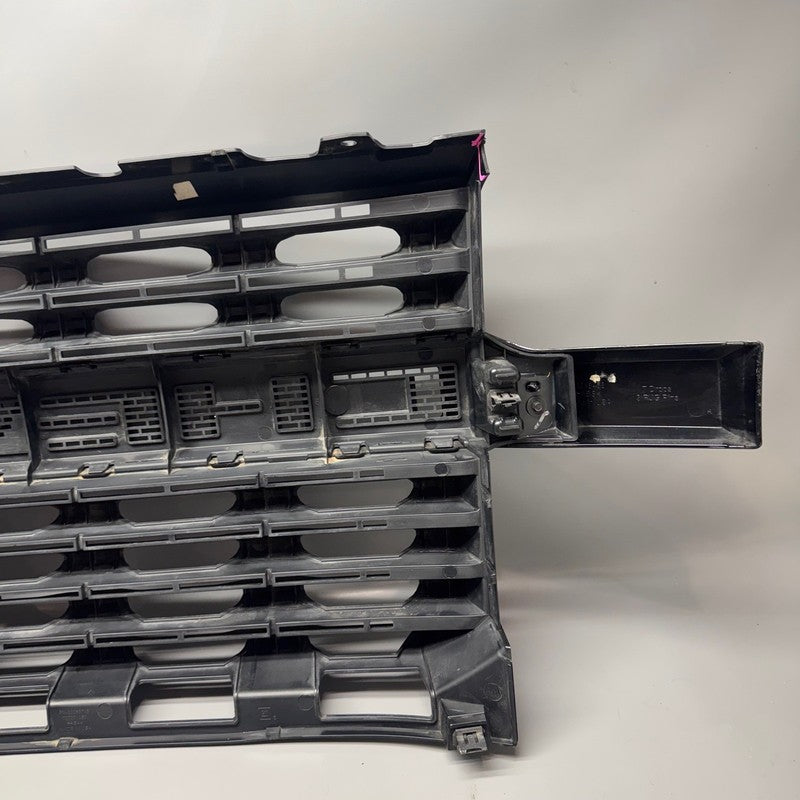 CHEVROLET SILVERADO 1500 FRONT BUMPER GRILLE 2019 2020 2021 2022 OEM M