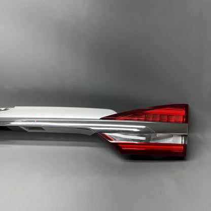 HS73-F43401-AE FORD FUSION REAR TRUNK MOLDING WITH TAIL LIGHTS 2017 2018 OEM HS73-F43401-AE