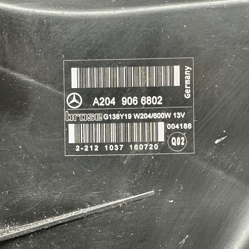 A2049066802 MERCEDES BENZ C250 COOLING RADIATOR FAN 2012 2013 2014 OEM A2049066802