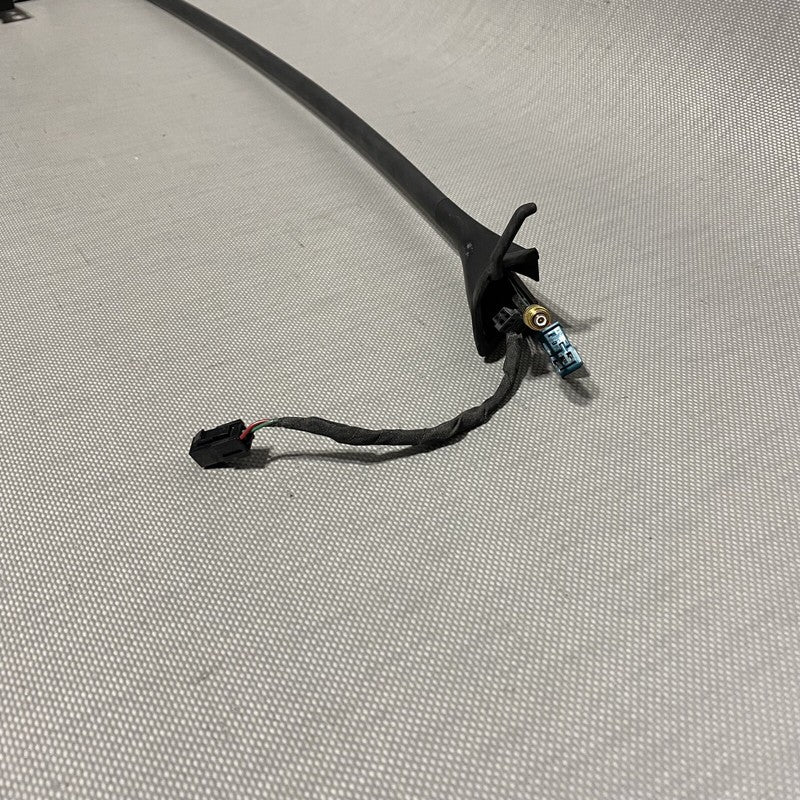 1067589-80-A TESLA MODEL X LOCK ACTUATOR HARNESS 1067589-80-A 2016 2017 2018 2019 2020 OEM