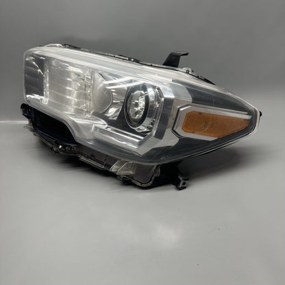 TOYOTA TACOMA HEADLIGHT LEFT DRIVER HALOGEN 2016 2017 2018 OEM