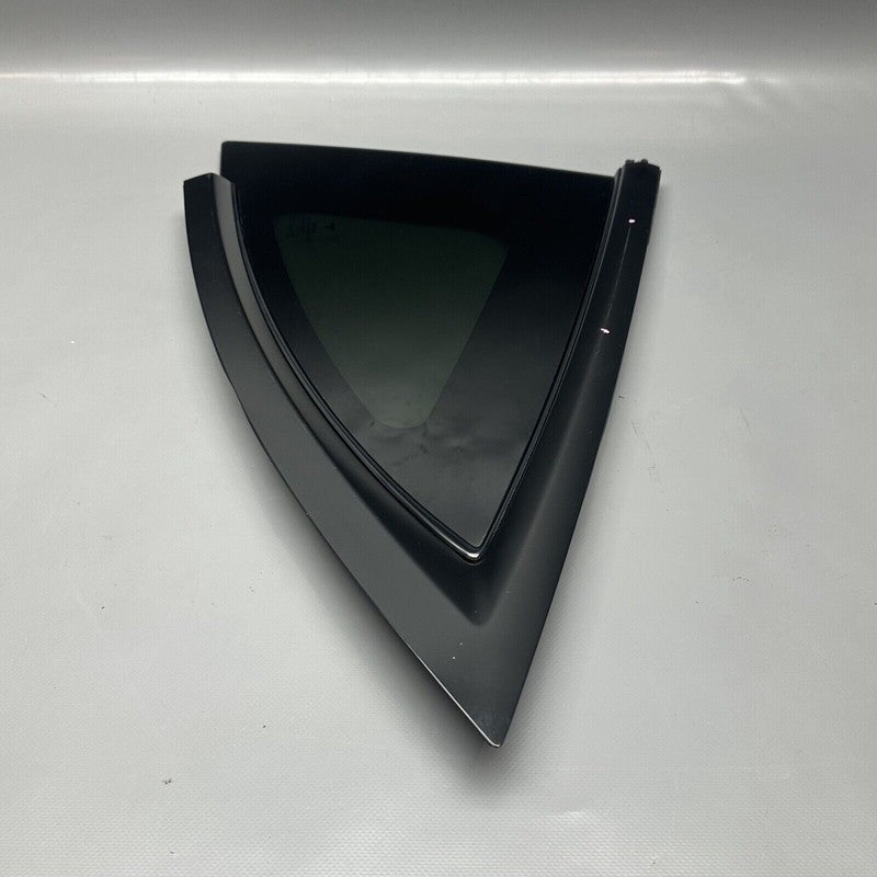 1495740-99-H TESLA MODEL Y QUARTER GLASS LEFT REAR 2020 2021 2022 2023 OEM 1495740-99-H