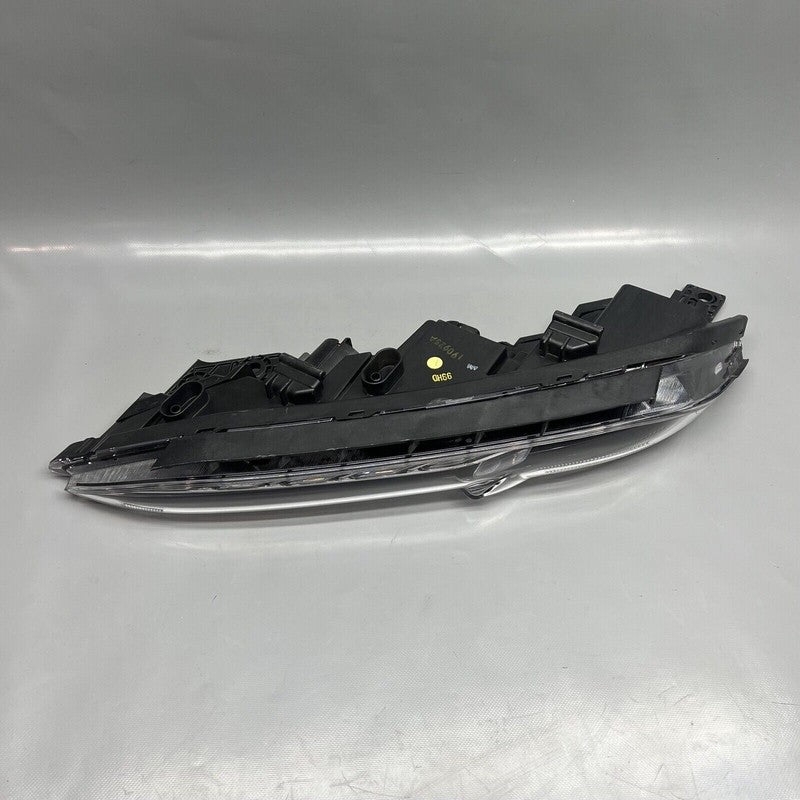 92208-J9010 HYUNDAI KONA DAYTIME RUNNING LIGHT RIGHT 2018 2019 2020 2021 OEM 92208-J9010