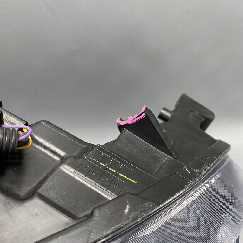 NISSAN SENTRA HEADLIGHT LEFT DRIVER 2016 2017 2018 2019 OEM HALOGEN