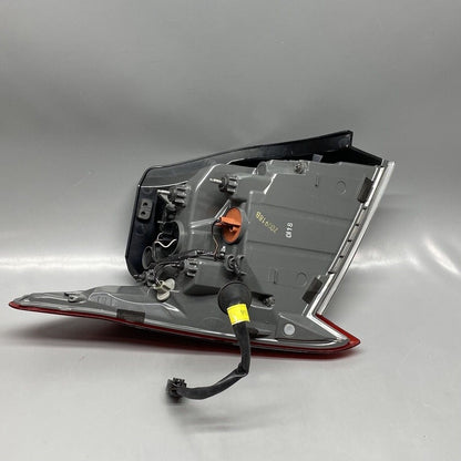 92402 AA020 HYUNDAI ELANTRA TAIL LIGHT RIGHT PASSENGER 2021 2022 OEM 92402AA020