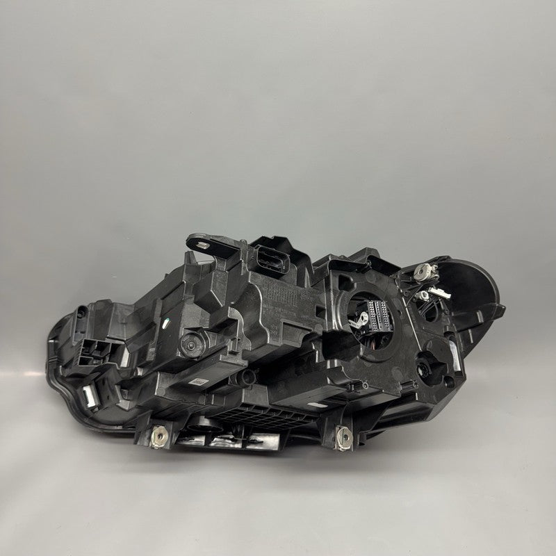 63115A01176 BMW X1 HEADLIGHT RIGHT PASSENGER 2020 2021 2022 LED 63115A01176 OEM