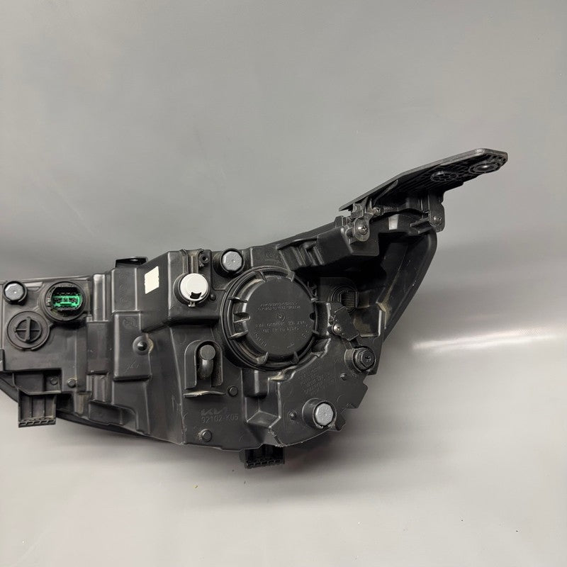 KIA SOUL HEADLIGHT RIGHT PASSENGER 2023 2024 HALOGEN OEM
