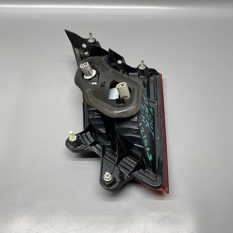 SUBARU OUTBACK WAGON TAIL LIGHT LEFT INNER 2010 2011 12 13 2014 OEM