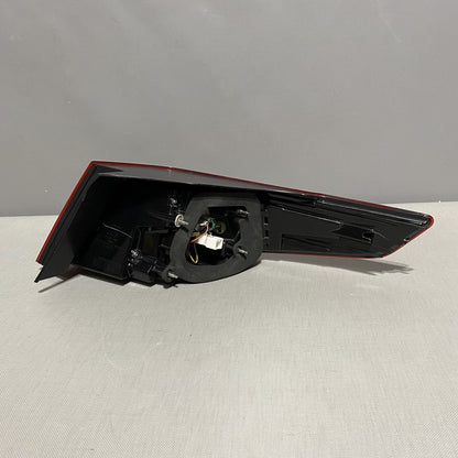 924014C000 KIA OPTIMA TAIL LIGHT LEFT DRIVER 924014C000 2011 2012 2013 OEM SEDAN