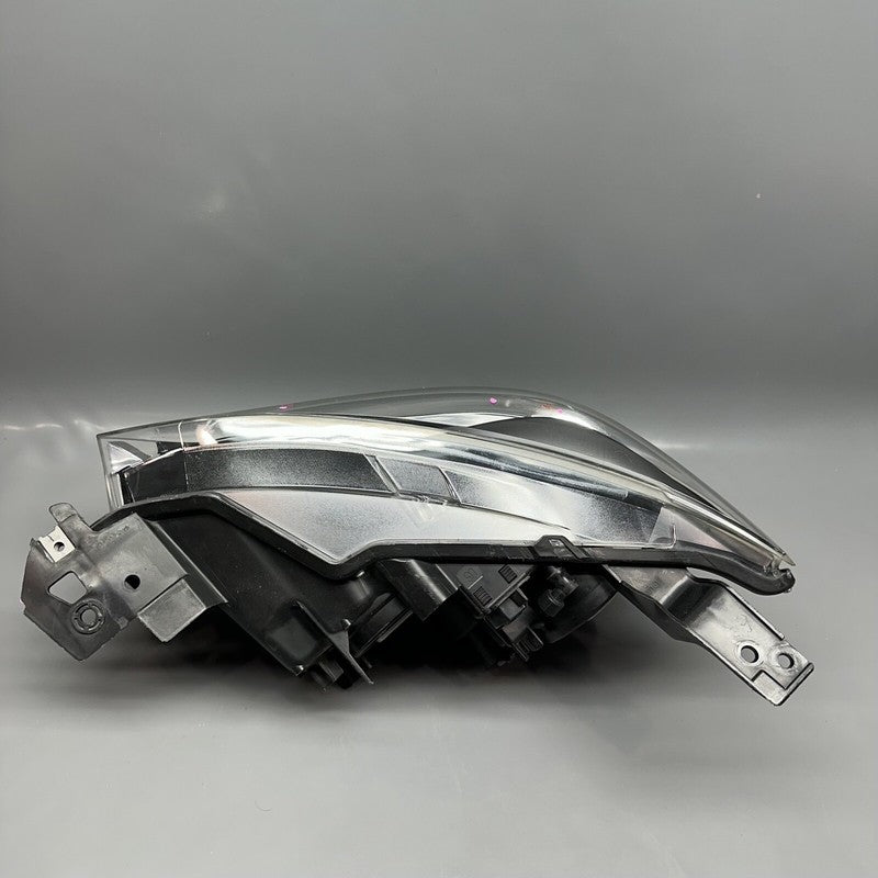 CX-3 MAZDA CX-3 HEADLIGHT RIGHT PASSENGER 2016 2017 2018 2019 2020 2021 HALOGEN OEM