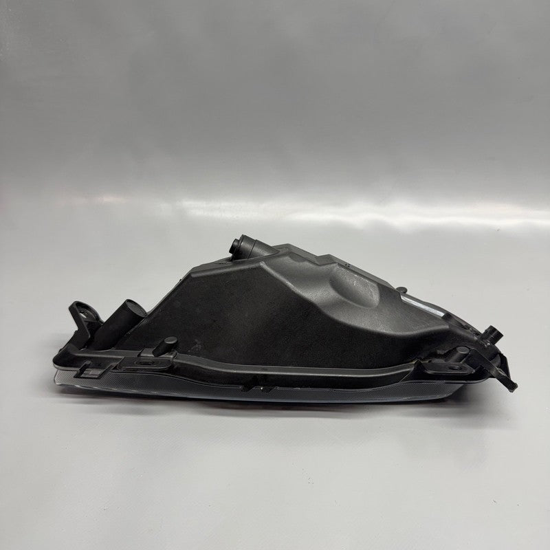VOLVO XC90 FOG LIGHT LEFT DRIVER 2016-2018 2019 2020 2021 2022 2023 OE