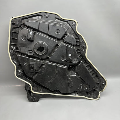 1526807-00-B TESLA MODEL Y DOOR CLOSEOUT PANEL ONLY RIGHT REAR 2020 21 22 2023 1526807-00-B