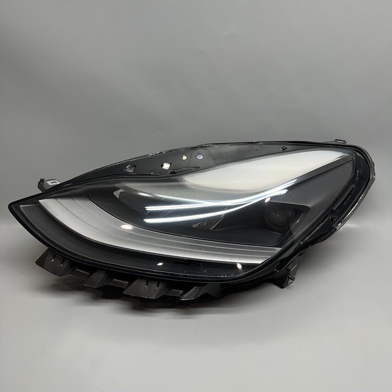 TESLA MODEL 3 HEADLIGHT LEFT DRIVER 2021 2022 2023 LED  INNER WATER SP
