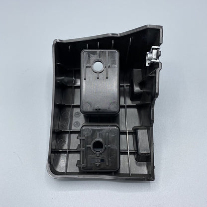 1494038-00-A TESLA MODEL Y LEFT REAR TAIL LAMP BRACKET 1494038-00-A 2020 2021 2022 OEM