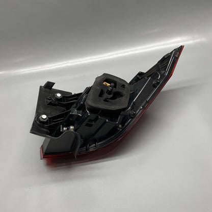 5NN945096A VOLKSWAGEN TIGUAN TAIL LIGHT RIGHT PASSENGER 2018 2019 2020 5NN945096A OEM