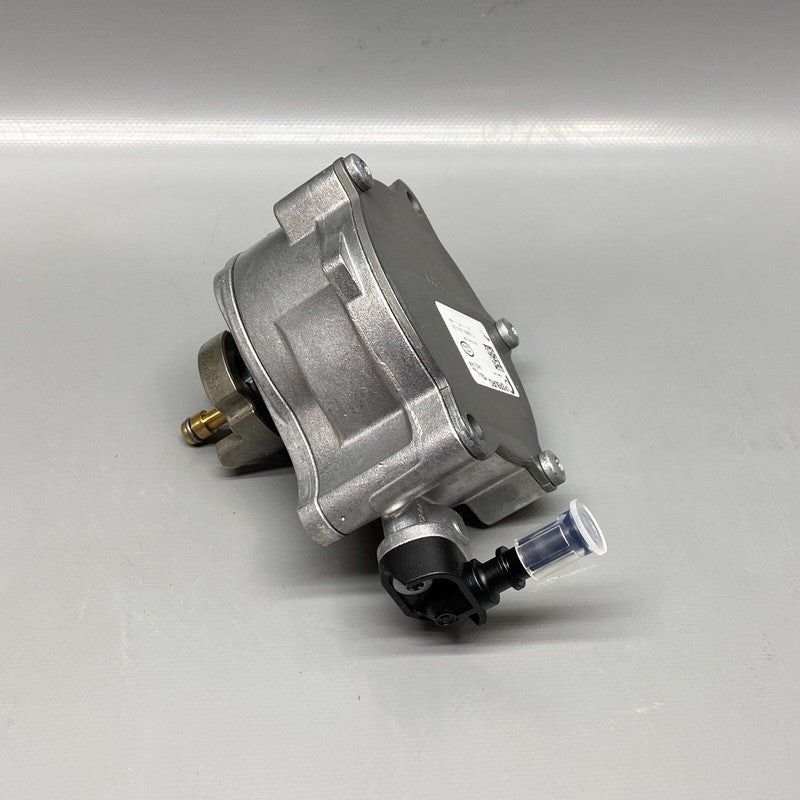 LR082226 / FX23-2A451-AB LAND ROVER DEFENDER PUMP VACUM RIGHT 2020 2021 2022 OEM FX23-2A451-AB