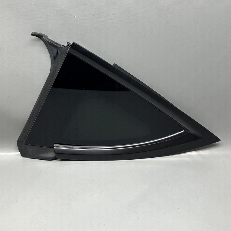 1495740-00-E TESLA MODEL Y QUARTER GLASS LEFT REAR 2020 2021 2022 2023 OEM 1495740-00-E