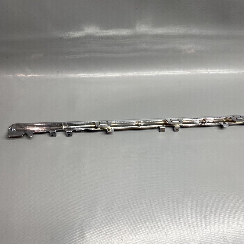 1024575-00-G TESLA MODEL S ROCKER MOLDING TRIM LEFT 2016 2017 2018 2019 OEM 1024575-00-G