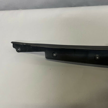 1042410-00-D TESLA MODEL X PINCH SENSOR DOOR MOLDING TRIM LEFT FRONT 2016 2017 2018 2019 OEM