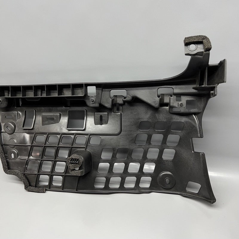 1048064-00-E TESLA MODEL X PARCEL SHELF SUPPORT BRACKET RIGHT REAR 2016 2017 2018 2019 2020