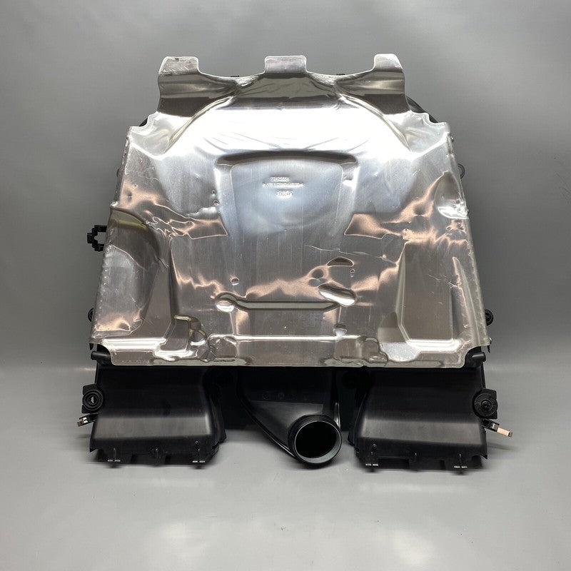 4M0133835G AUDI Q7 AIR CLEANER ASSEMBLY Q8 4M0133835G 2021 2022 OEM