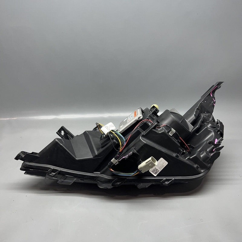 CHEVY IMPALA HEADLIGHT RIGHT PASSENGER 2014 XENON OEM DAMAGED