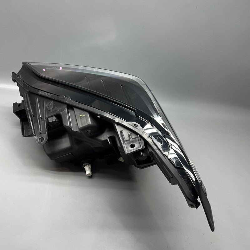 TOYOTA TUNDRA HEADLIGHT RIGHT PASSENGER 2022 2023 LED