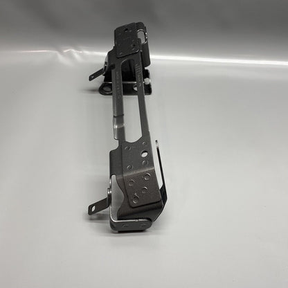 4KE820195AC AUDI E-TRON AC COMPRESSOR BRACKET UPPER 2019 2020 2021 2022 2023 4KE820195AC