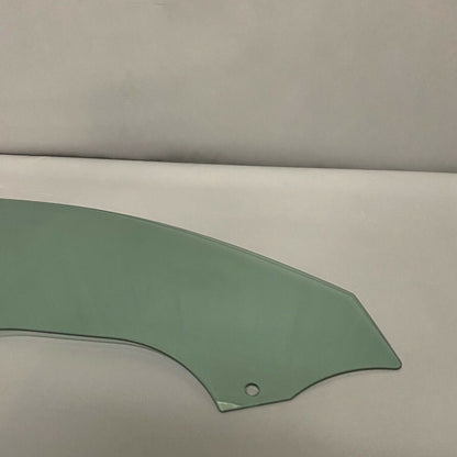 8W0845202 AUDI A4 S4 RIGHT FRONT DOOR GLASS 8W0845202 2017 2018 2019 OEM 