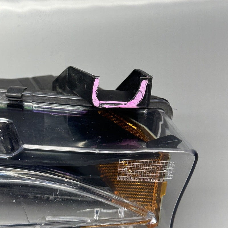 1077391-00-F TESLA MODEL 3 FOG LIGHT LEFT DRIVER 2017 18 19 20 21 22 2023 OEM 1077391-00-F