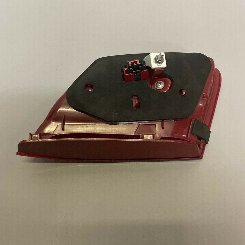 W212 MERCEDES  BENZ E63 TRUNK TAIL LIGHT RIGHT PASSENGER 2014 2015 2016 AMG OEM