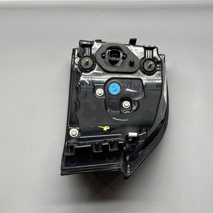 1034332-00-A TESLA MODEL X TAIL LIGHT LEFT DRIVER 1034332-00-A 2016 2017 2018 19 2020 LED OEM