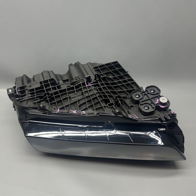 BMW I7 HEADLIGHT LEFT DRIVER 2023 2024 LED 5A63713-05 LENS CHANGED