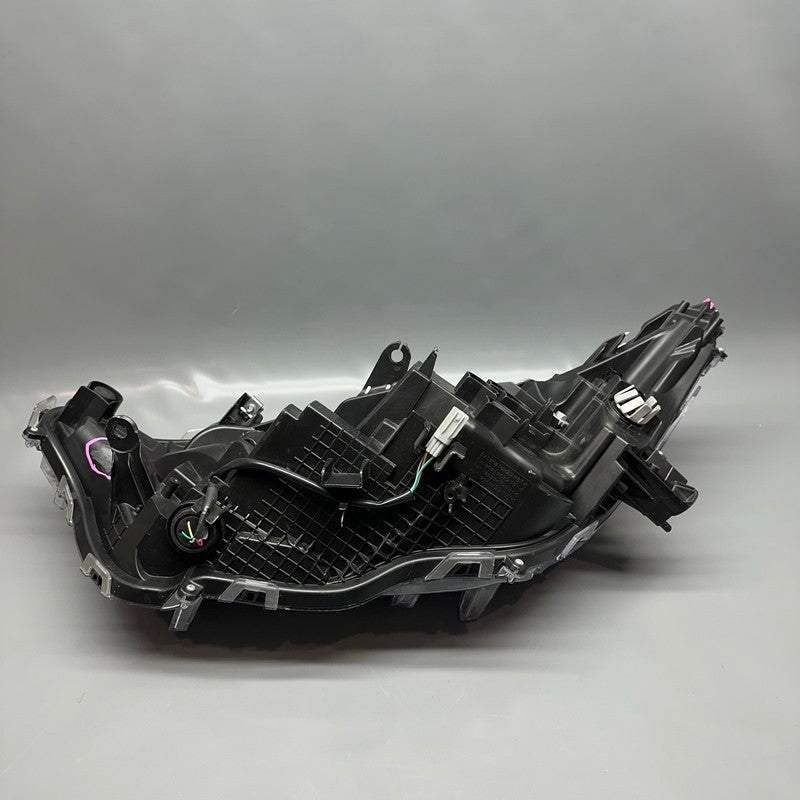 TOYOTA RAV 4 HEADLIGHT RIGHT PASSENGER 2022 2023 2024 LED OEM