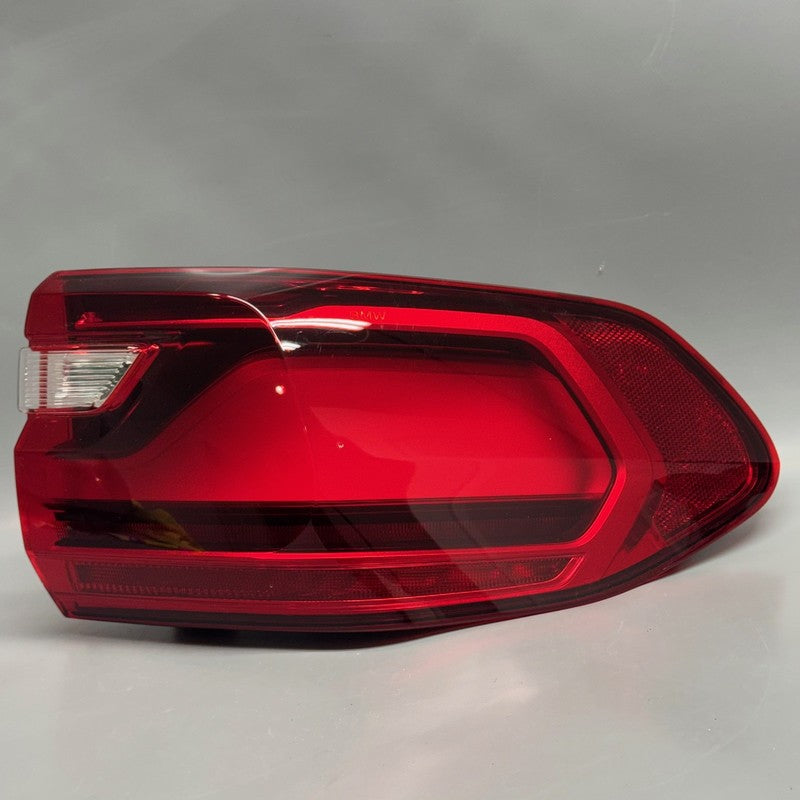 BMW X7 TAIL LIGHT RIGHT PASSENGER 2019 2020 2021 2022 OEM H45A164A605