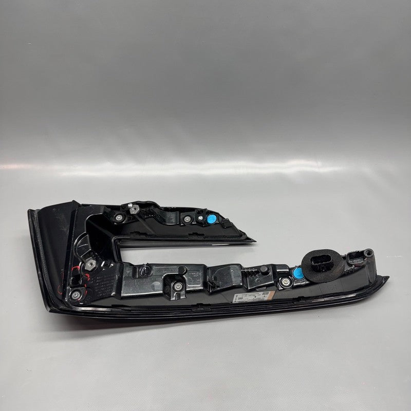 TESLA MODEL 3 TAIL LIGHT LEFT DRIVER 2024 2025 2026 OEM 1691498-00-F