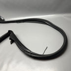 1090510-00-L TESLA MODEL 3 DOOR SEAL RIGHT REAR 2017 18 19 20 21 22 2023 OEM 1090510-00-L