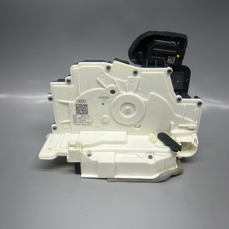4K1837015J AUDI A7 LOCK LATCH LEFT FRONT A6 2019 2020 2021 2022 2023 2024 OEM 4K1837015J
