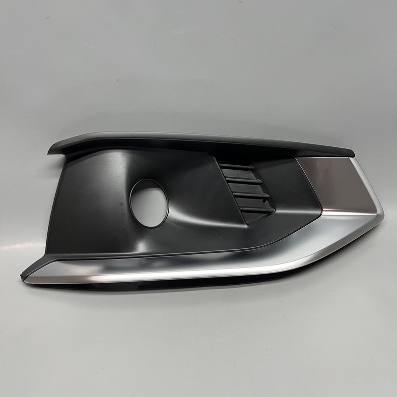 8W0807682AK AUDI A4 FRONT BUMPER GRILLE RIGHT SIDE 2020 2021 2022 2023 OEM 8W0807682AK